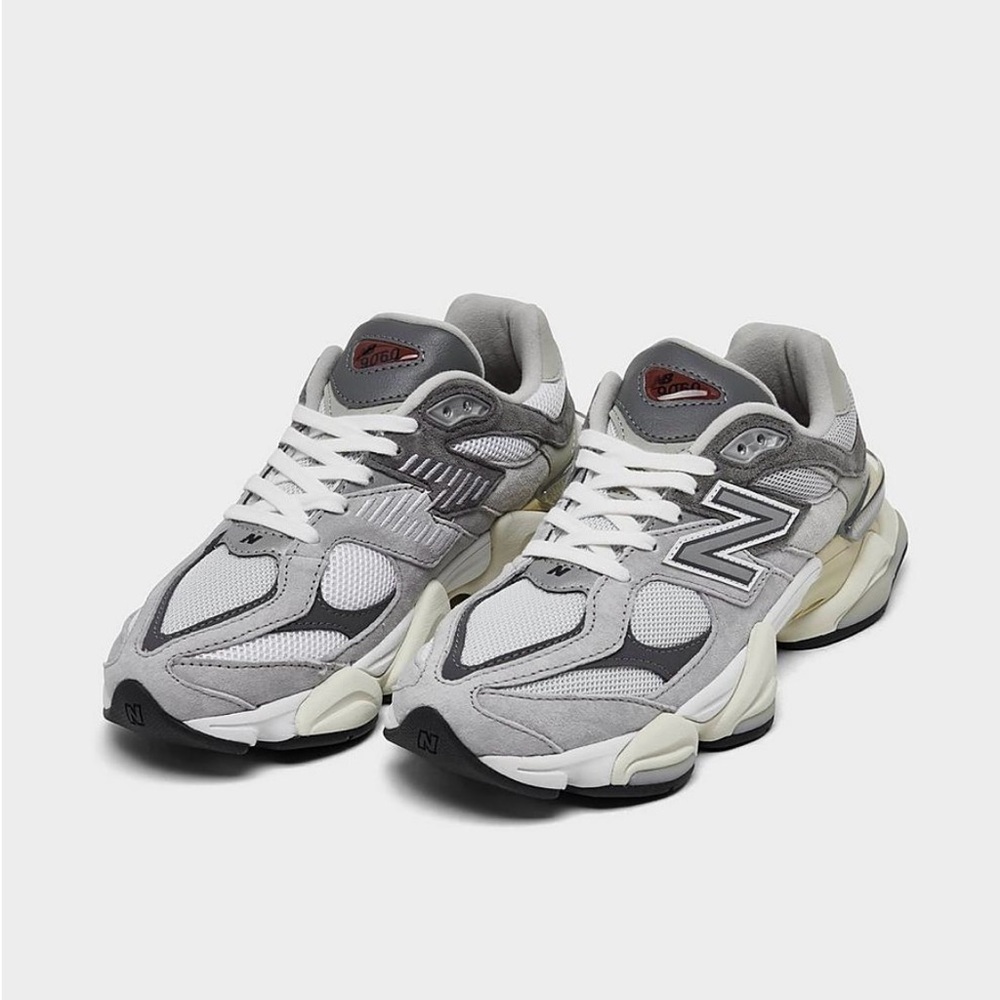 Popular NEW BALANCE 9060